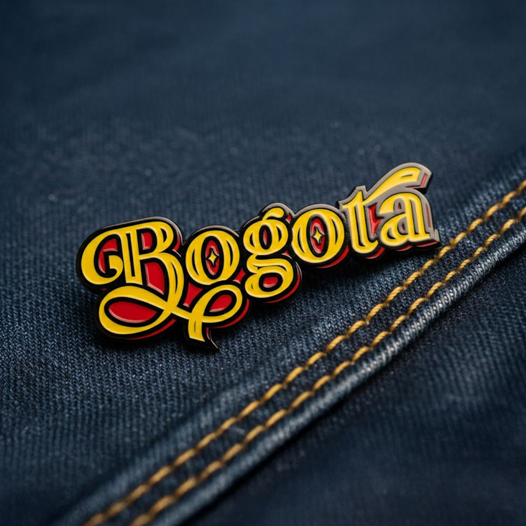 Pin: Bogotá - Lettering